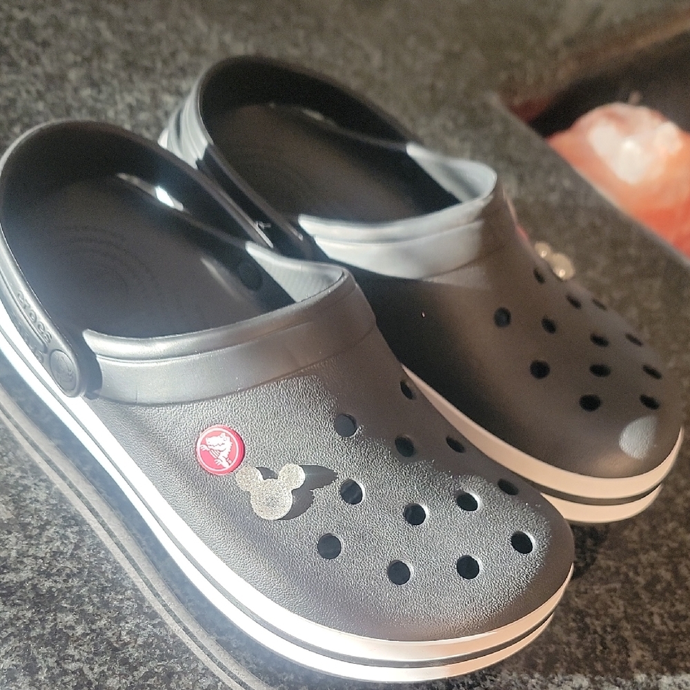 Crocs Black Womens Mens BRAND NEW